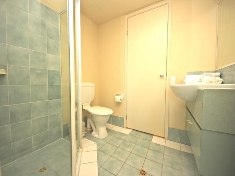 160/10 Alexandra Avenue, Mermaid Beach QLD 4218