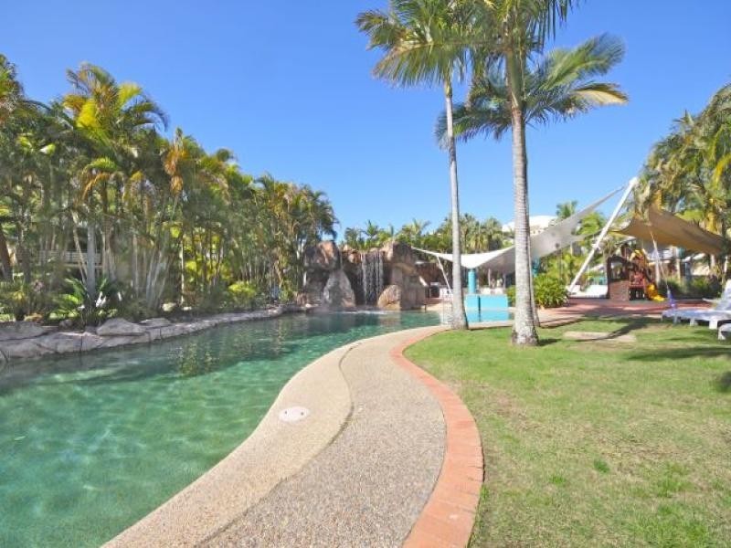 160/10 Alexandra Avenue, Mermaid Beach QLD 4218