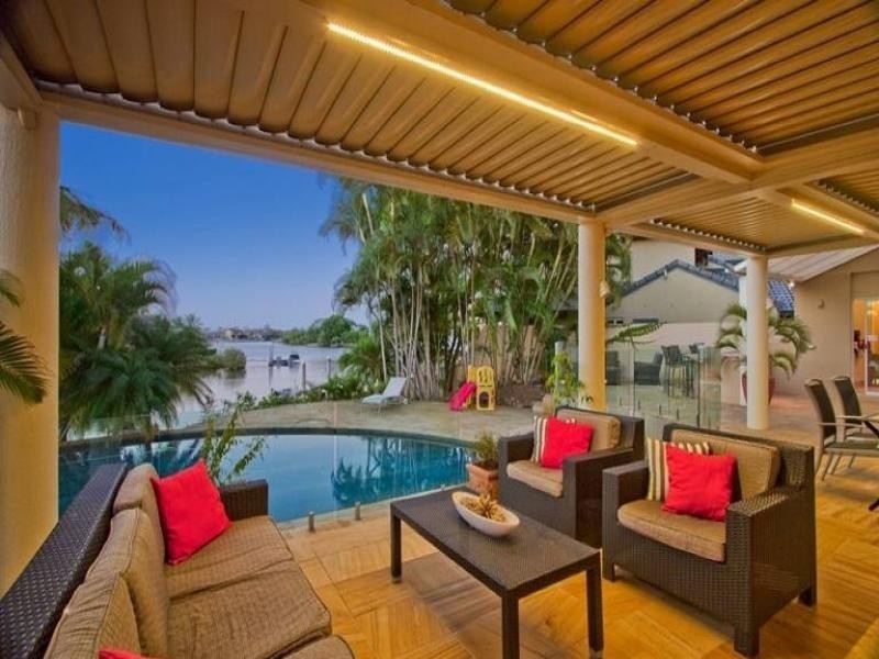 16 Freyburg Street, Sorrento QLD 4217