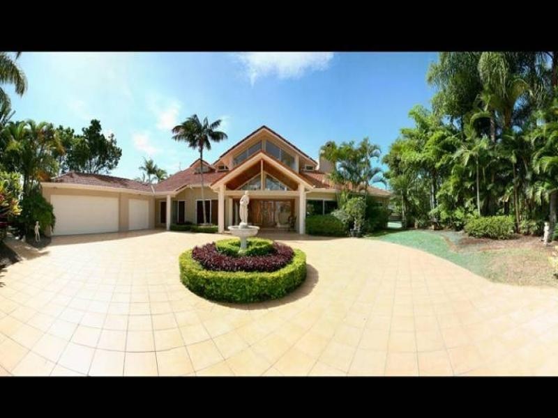 16 Freyburg Street, Sorrento QLD 4217