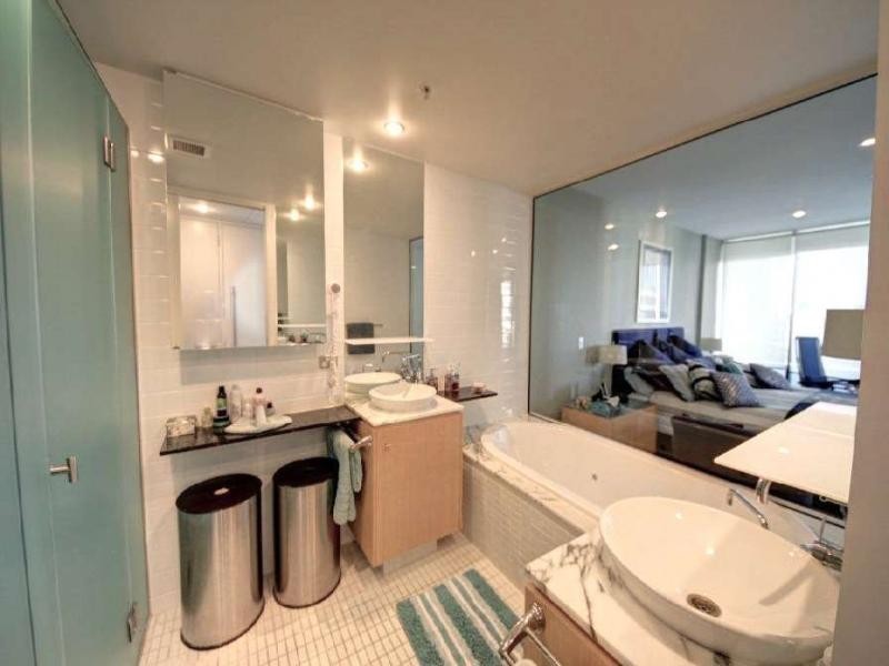 702/Aria Albert Avenue, Broadbeach QLD 4218