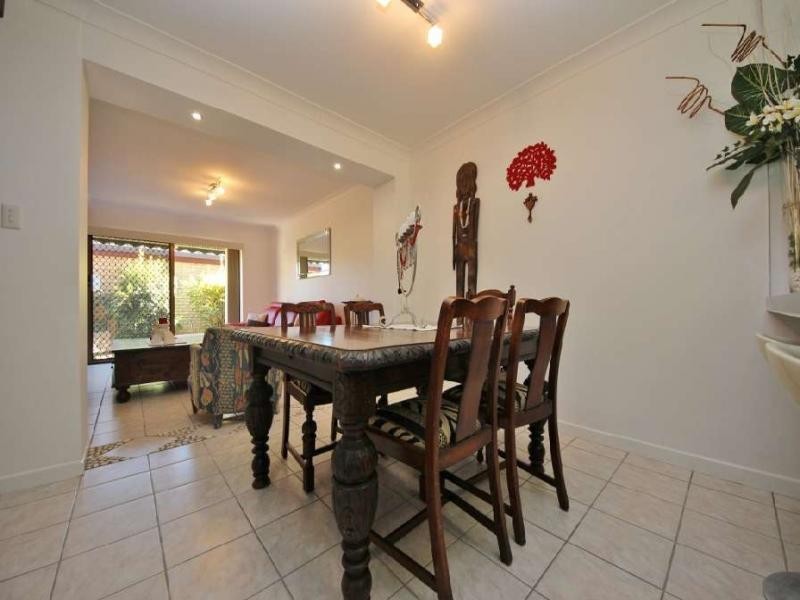 4/7 Aquila Court, Mermaid Beach QLD 4218