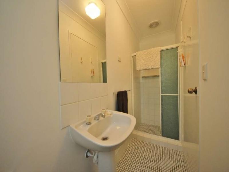 4/7 Aquila Court, Mermaid Beach QLD 4218