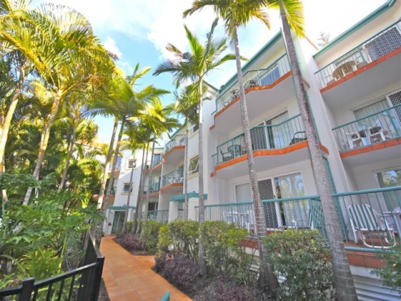 7 Redondo Avenue, Miami QLD 4220