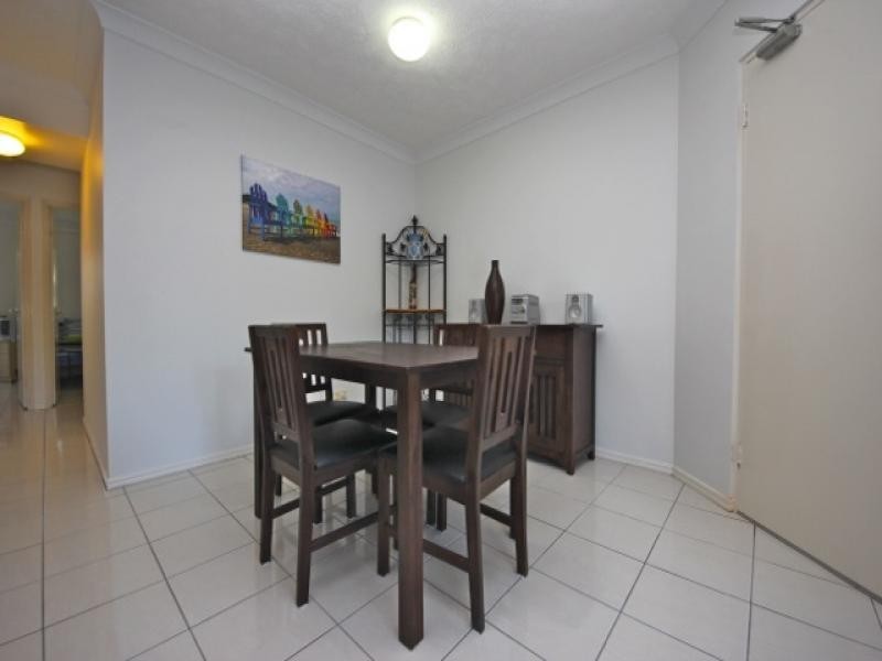 7 Redondo Avenue, Miami QLD 4220