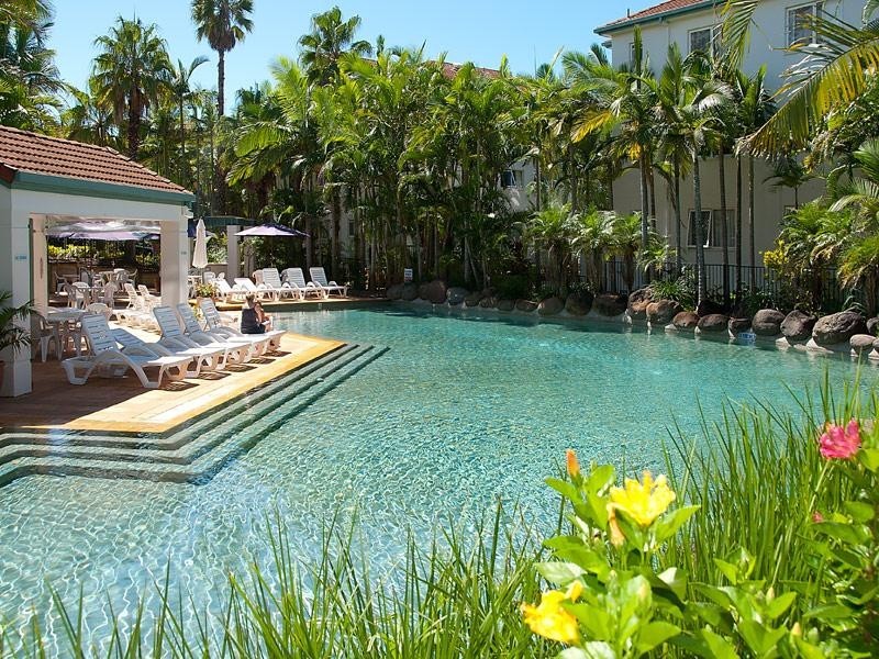 7 Redondo Avenue, Miami QLD 4220