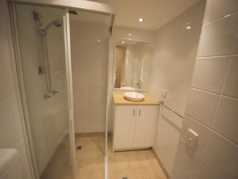 The Grove/22 Armrick Avenue, Broadbeach QLD 4218