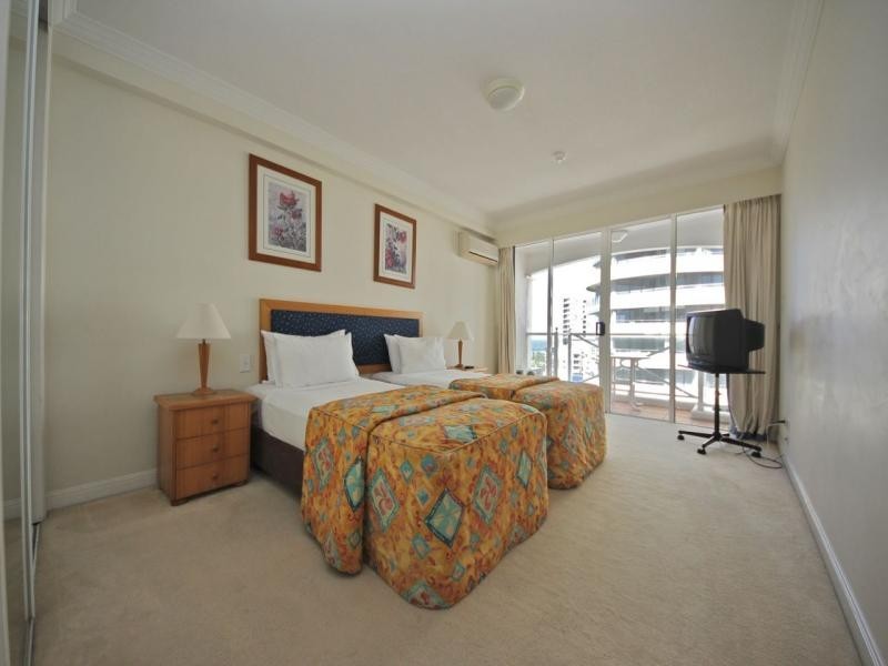 1809/24 Queensland Avenue, Broadbeach QLD 4218