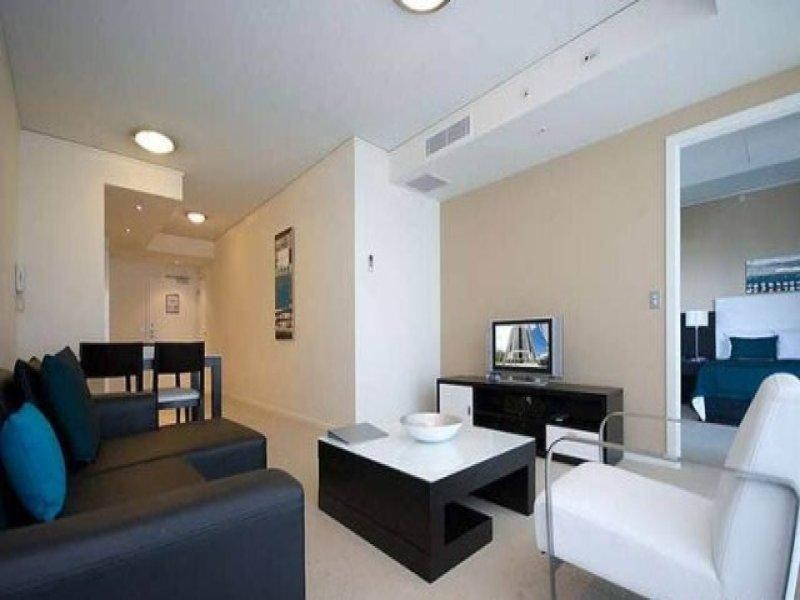 608/22 Sierra Grand, Surf Parade, Broadbeach QLD 4218