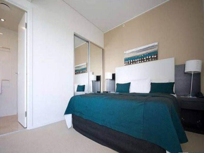 608/22 Sierra Grand, Surf Parade, Broadbeach QLD 4218