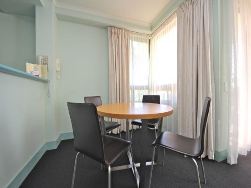 214/30 Surf Parade, Broadbeach QLD 4218