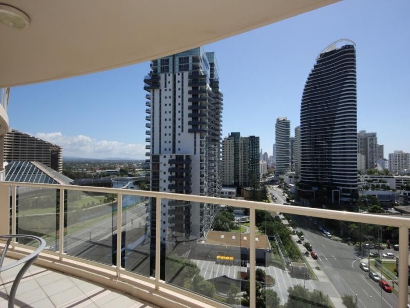 1305/42 Surf Parade, Broadbeach QLD 4218
