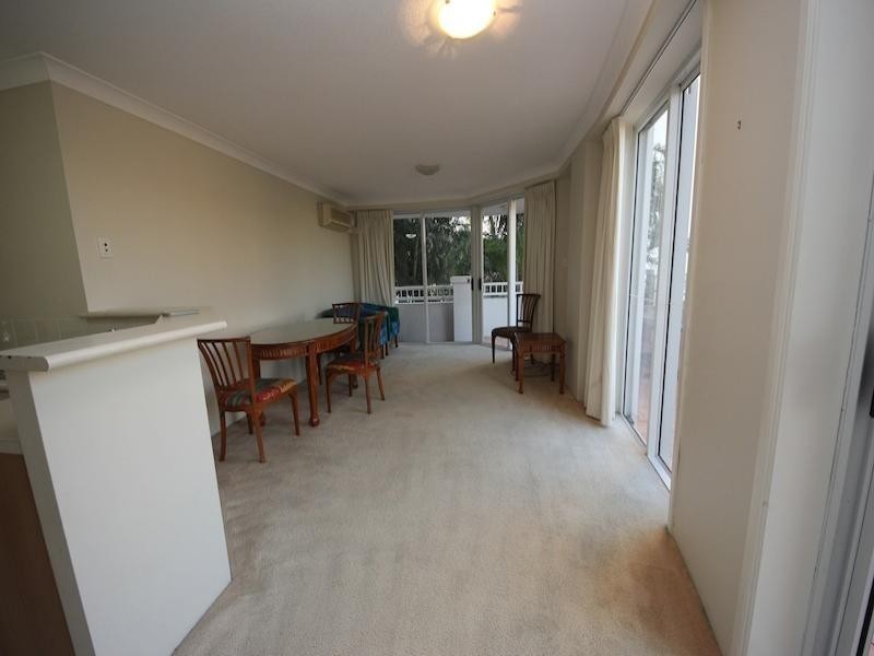 3017/2632 GOLD COAST HIGHWAY, Broadbeach QLD 4218