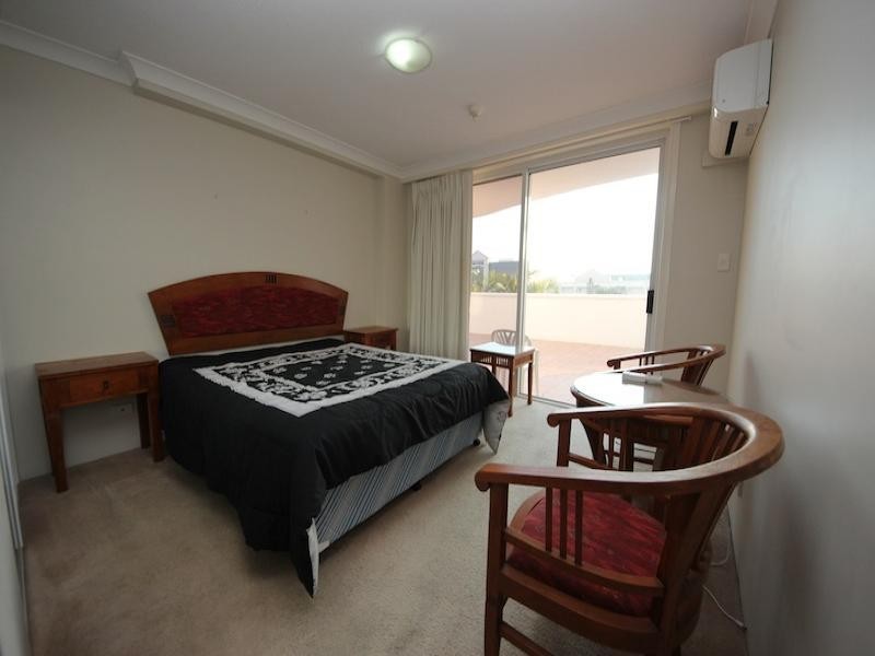 3017/2632 GOLD COAST HIGHWAY, Broadbeach QLD 4218