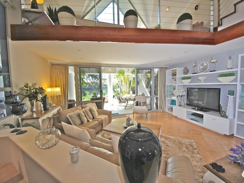 125 Santa Cruz Blvd, Clear Island Waters QLD 4226