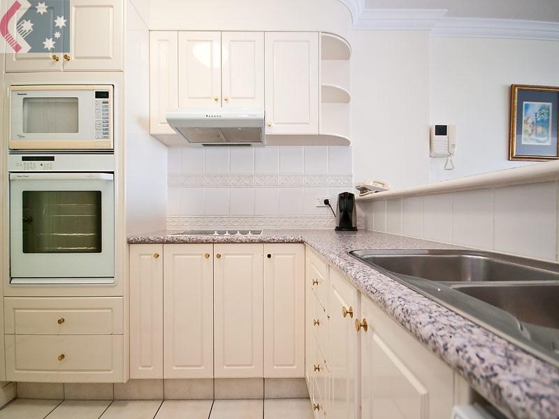 2609/24 Queensland Ave, Broadbeach QLD 4218