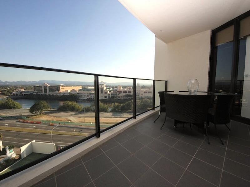 1008/22 Sierra Grand, Surf Parade, Broadbeach QLD 4218