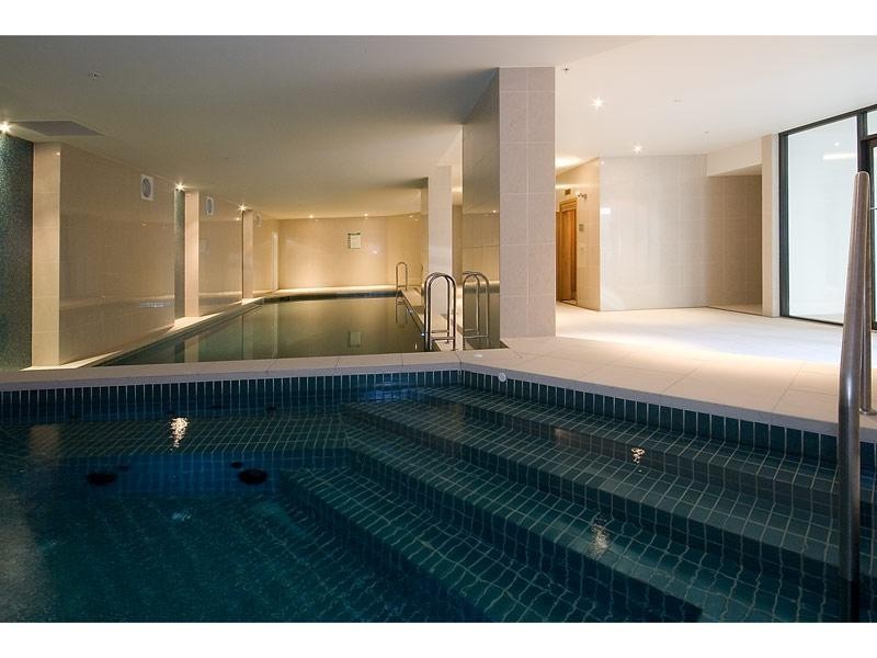 1008/22 Sierra Grand, Surf Parade, Broadbeach QLD 4218