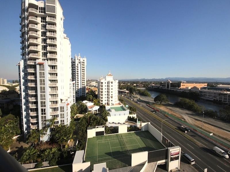 1008/22 Sierra Grand, Surf Parade, Broadbeach QLD 4218