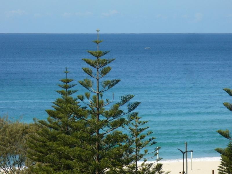 38/153 Old Burleigh Road, Broadbeach QLD 4218