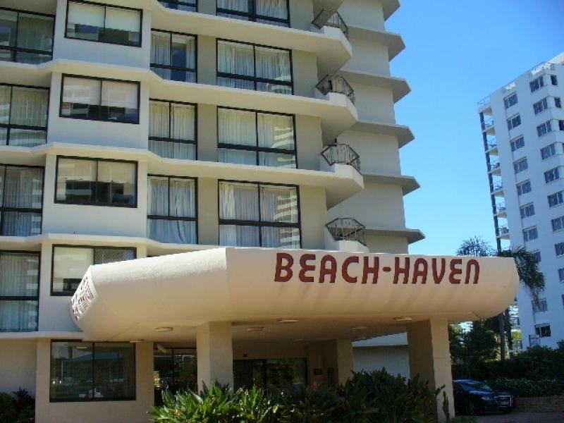 38/153 Old Burleigh Road, Broadbeach QLD 4218