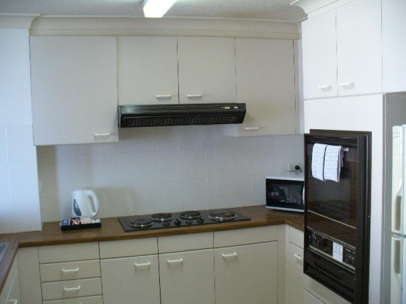 38/153 Old Burleigh Road, Broadbeach QLD 4218