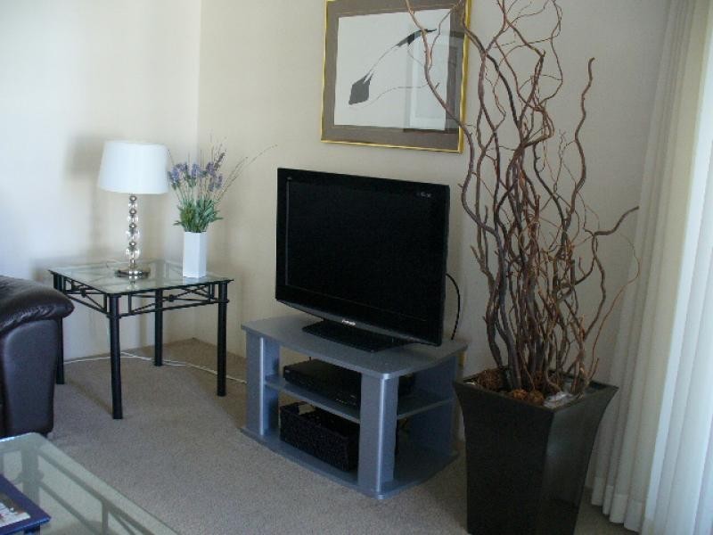 38/153 Old Burleigh Road, Broadbeach QLD 4218