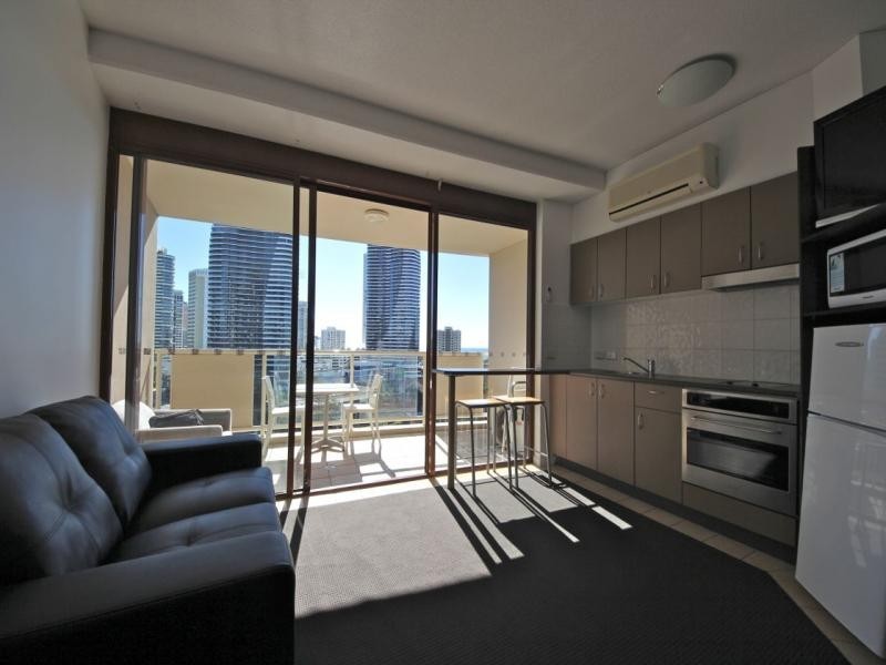 1108/42 Surf Parade, Broadbeach QLD 4218