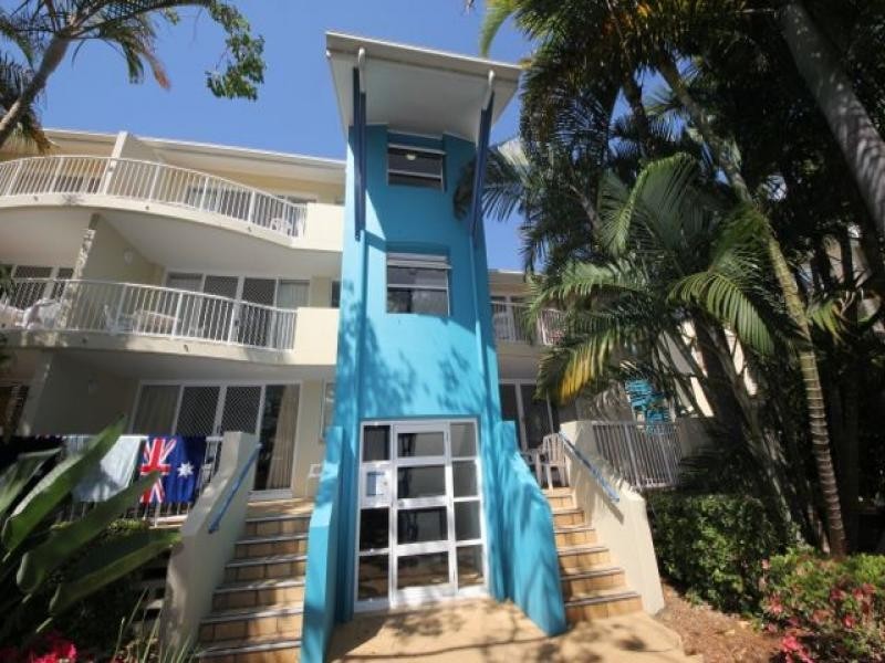 144/10-16 Alexandra Avenue, Broadbeach QLD 4218