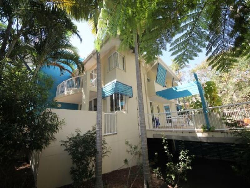 144/10-16 Alexandra Avenue, Broadbeach QLD 4218