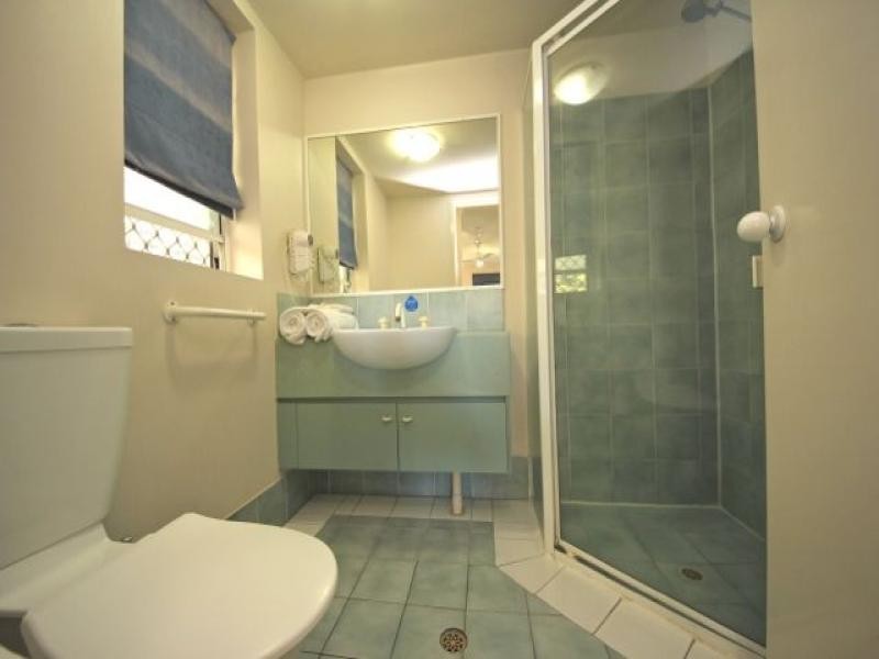 144/10-16 Alexandra Avenue, Broadbeach QLD 4218