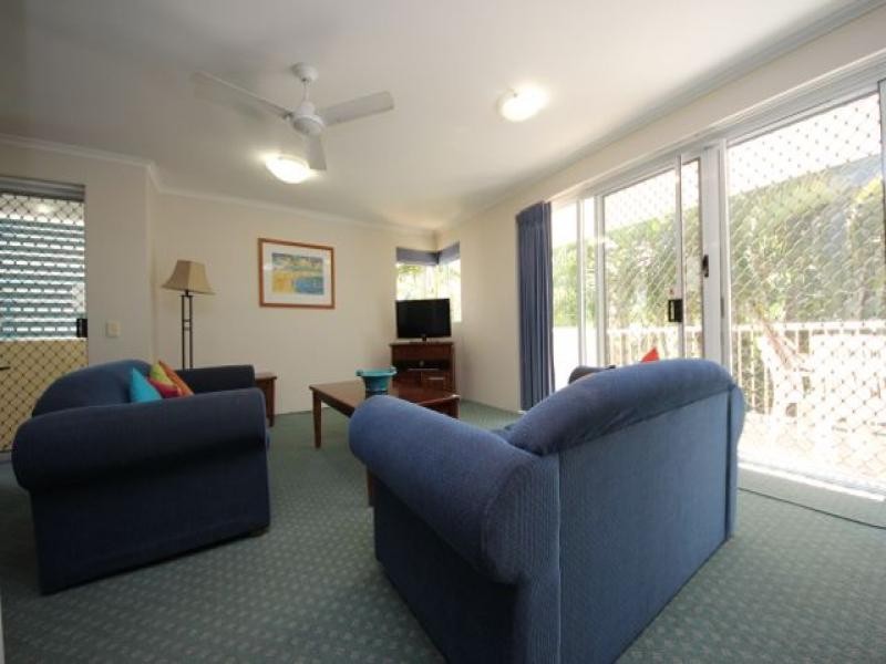 144/10-16 Alexandra Avenue, Broadbeach QLD 4218