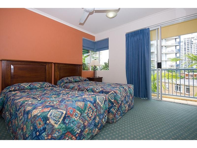 67/16 Alexandra Avenue, Broadbeach QLD 4218