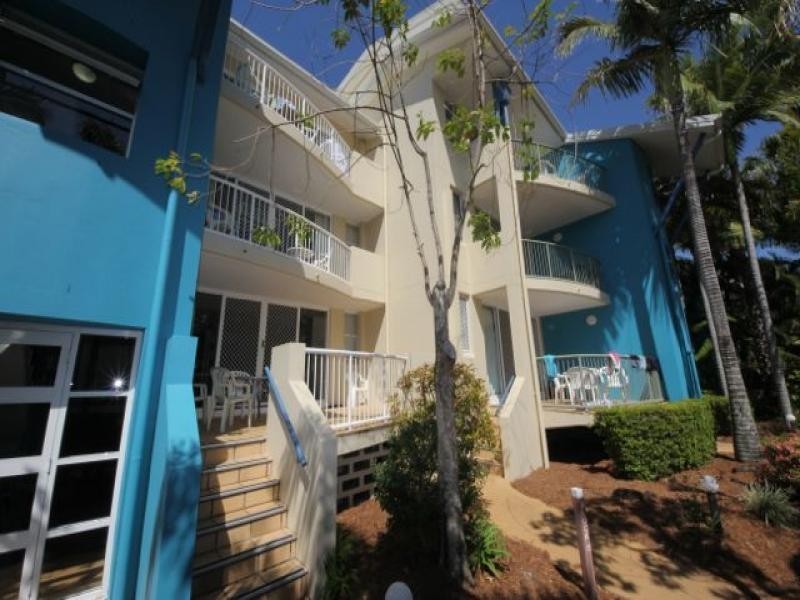 124/16 Alexandra Avenue, Broadbeach QLD 4218