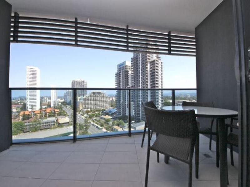 21001/4 Charles Avenue, Broadbeach QLD 4218