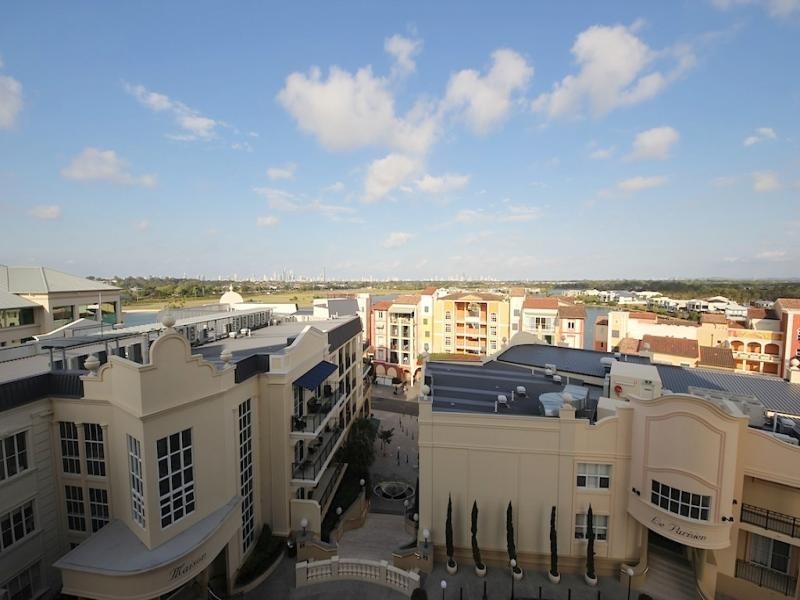 3029 The Boulevard, Carrara QLD 4211