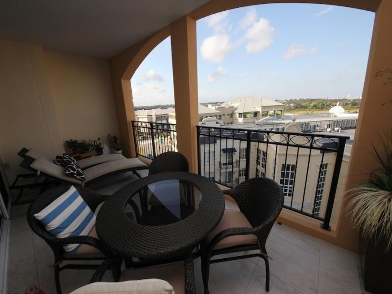 3029 The Boulevard, Carrara QLD 4211