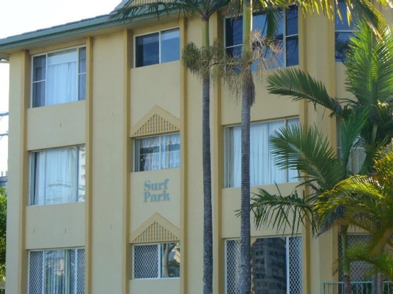 3/166 Surf Parade, Broadbeach QLD 4218