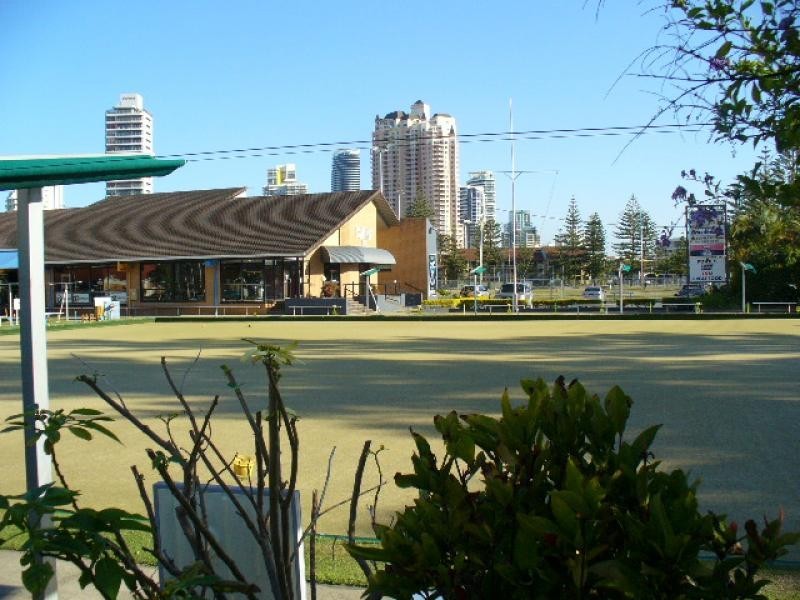 3/166 Surf Parade, Broadbeach QLD 4218
