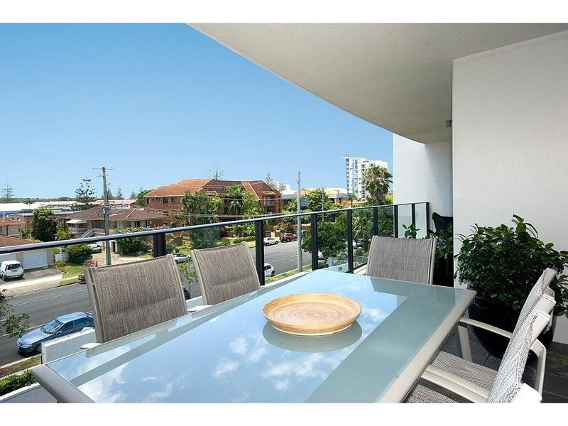 406/22 Surf Parade, Broadbeach QLD 4218