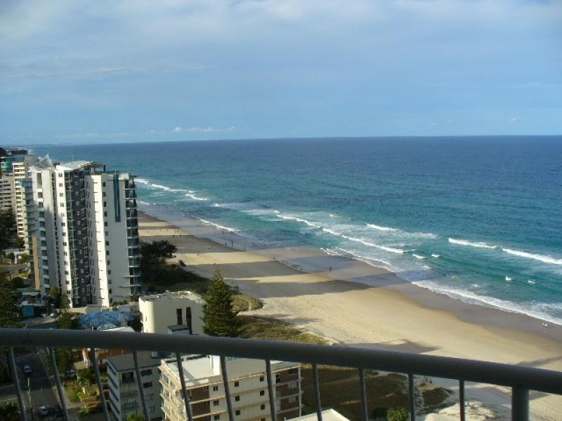 84/4 Thornton Street, Surfers Paradise QLD 4217