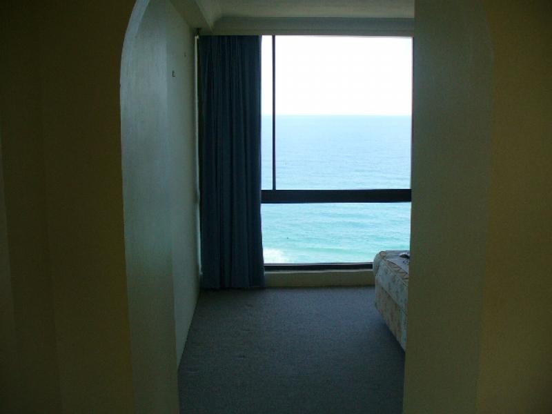 84/4 Thornton Street, Surfers Paradise QLD 4217