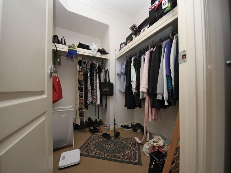 12 St Kilda Avenue, Broadbeach QLD 4218