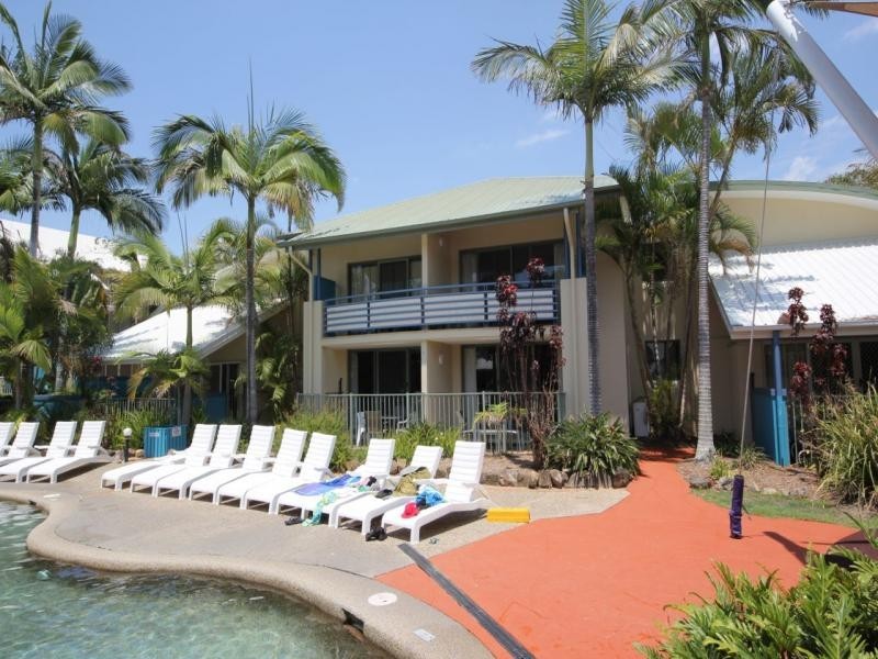 84/10-16 Alexandra Avenue, Broadbeach QLD 4218