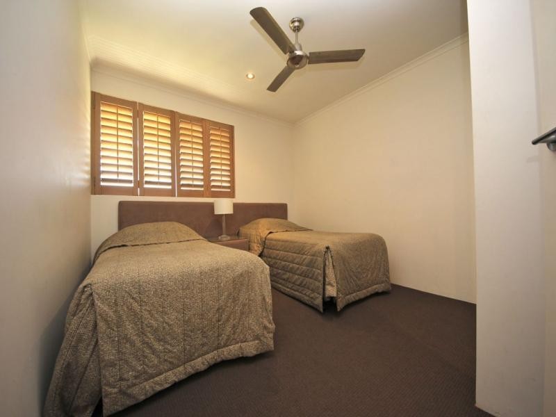 10-16 Alexandra Avenue, Broadbeach QLD 4218