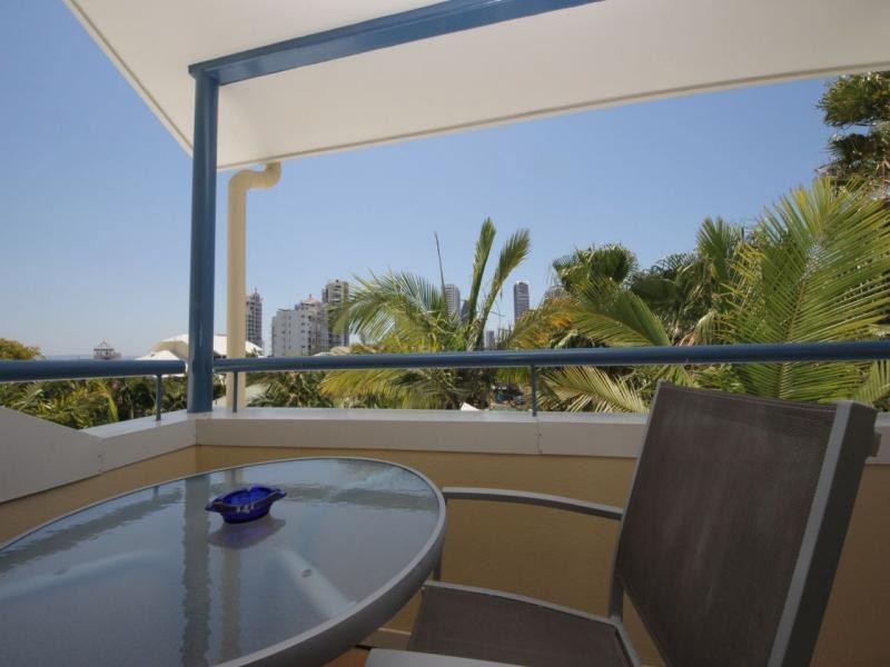 10-16 Alexandra Avenue, Broadbeach QLD 4218