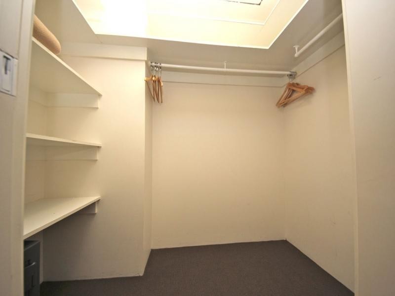 10-16 Alexandra Avenue, Broadbeach QLD 4218