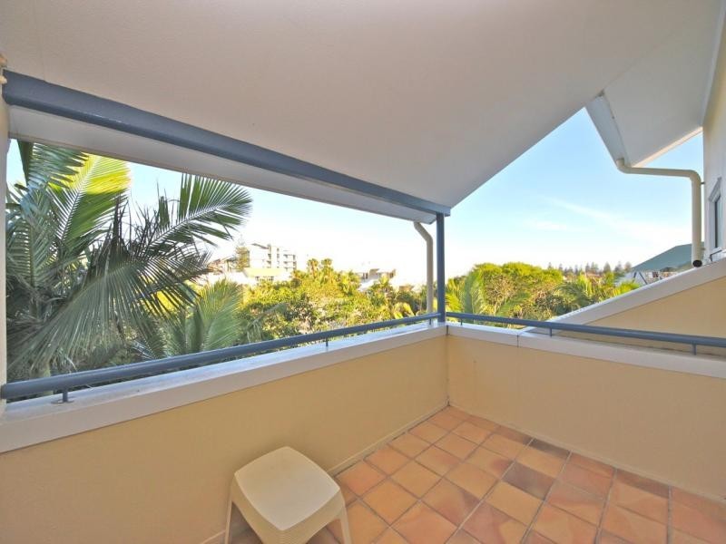 81/10-16 Alexandra Avenue, Broadbeach QLD 4218