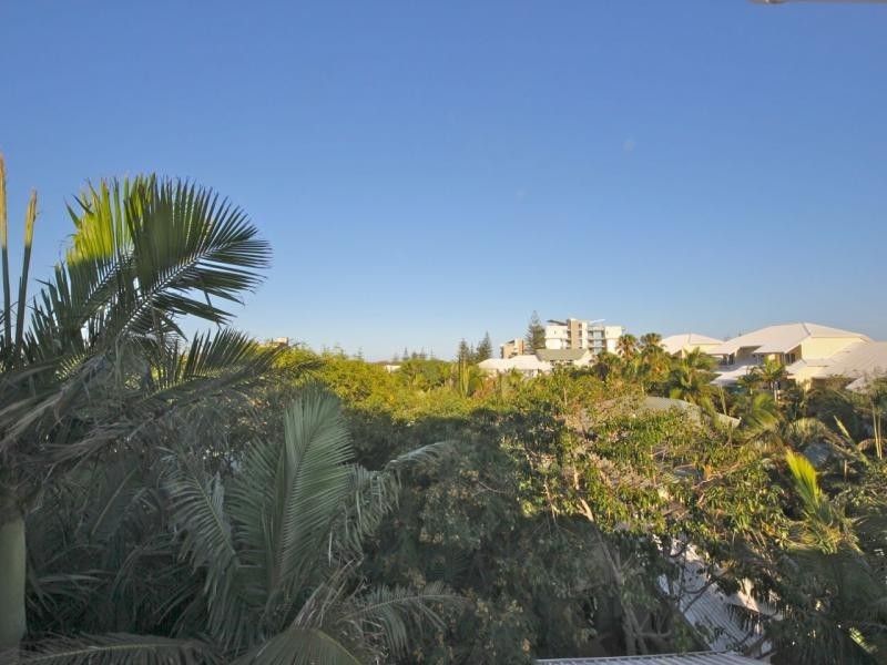 81/10-16 Alexandra Avenue, Broadbeach QLD 4218