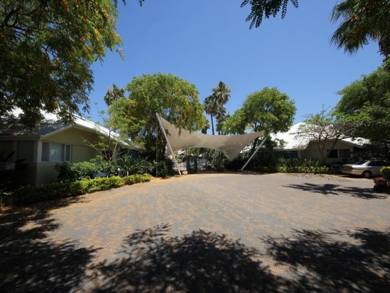 81/10-16 Alexandra Avenue, Broadbeach QLD 4218